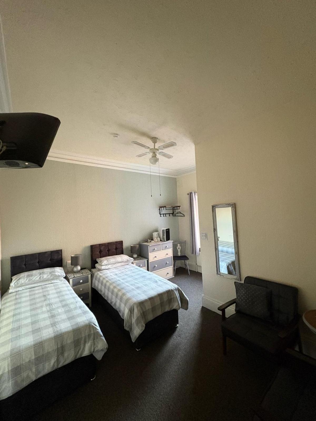 The Laurels Hotel Скегнесс Экстерьер фото